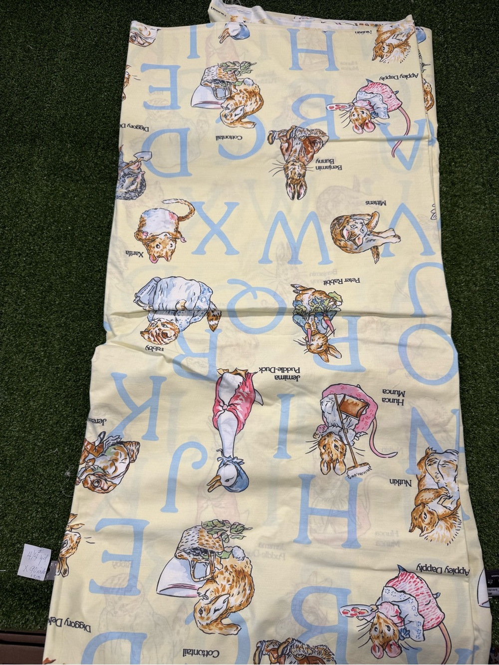 Vintage 1990 Peter Rabbit Alphabet Frederick Warne & Co. Fabric 4.25yd x90" - Picture 3 of 4